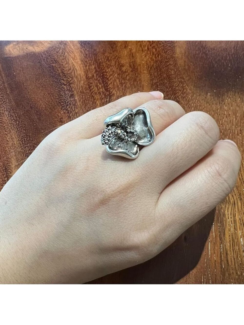 Silver Color Flower Ring - Picture 6 of 6